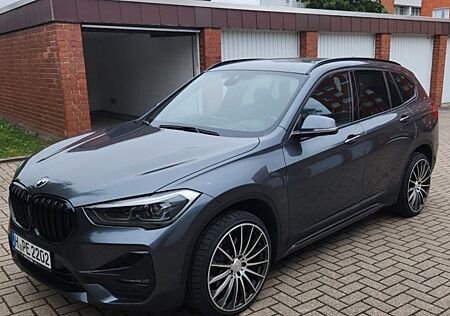 BMW X1 xDrive25d Sport Line Steptronic Sport Line