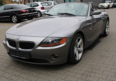 BMW Z4 Roadster 2.2i Klimaautomatik/SHZ/PDC/MFL