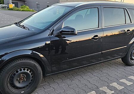 Opel Astra Caravan 1.7 CDTI 81kW -