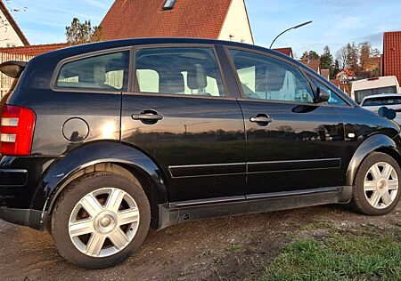 Audi A2 1.4 -TÜV neu