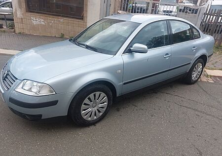 VW Passat Volkswagen Lim. Comfortline