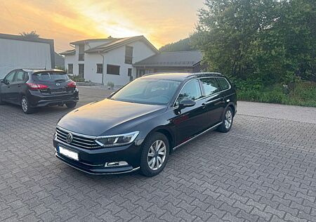 VW Passat Variant Volkswagen 2.0 TDi Highline BMT NAVI LED MFL