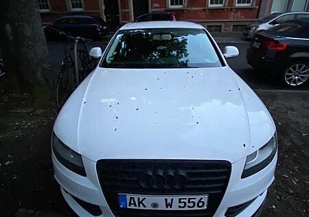 Audi A4 2.0 TDI Sportpaket / Gewinde / AHK / Klima