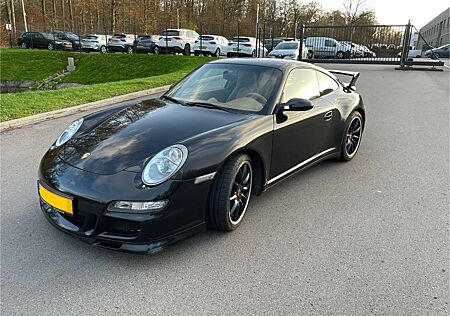 Porsche 997 Carrera 4S Coupé Carrera S