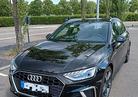 Audi A4 35 TFSI S tronic S line Avant S line