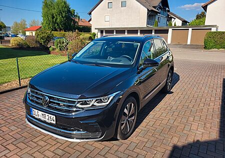 VW Tiguan Volkswagen 1.4 eHybrid OPF DSG Elegance Elegance