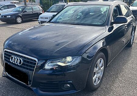 Audi A4 1.8 16V TFSI Avant*Automatik*Xenon*NAVI*PTS*