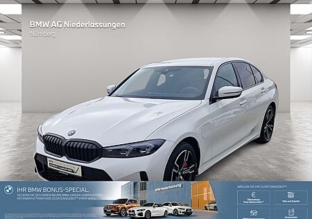 BMW 330e Limousine M Sport LiveCockpitProf Kamera