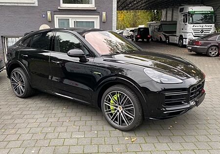 Porsche Cayenne Turbo S E-Hybrid Coupe