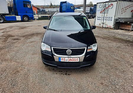 VW Touran Volkswagen 2.0 TDI Highline/Tüv Neu/7SITZER /AHK