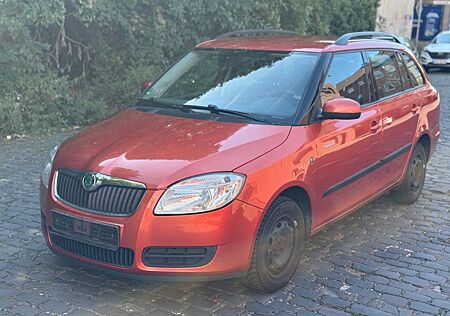 Skoda Fabia Combi 1.4l Ambiente Klima