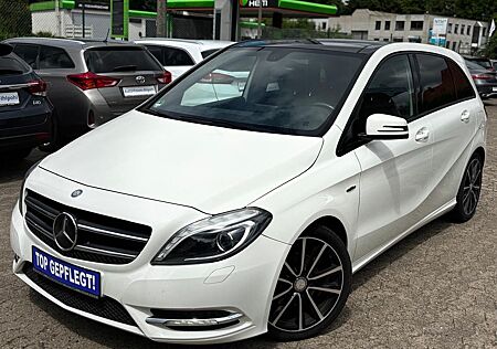 Mercedes-Benz B 180 B-Klasse Service*Bremsen NEU*Reifen NEU*Pano!!