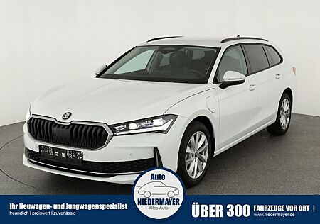 Skoda Superb Combi 1.5 TSI iV DSG Selection, AHK, Matr