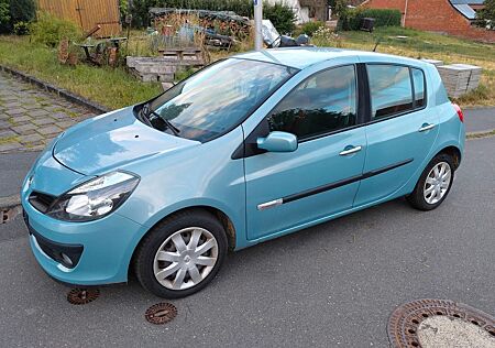 Renault Clio by Rip Curl 1.2 16V Eco2 55kW Rip Curl
