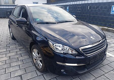 Peugeot 308 Allure Panorama TÜV