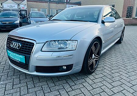 Audi A8 4.2 quattro 2xPDC XENON NAVI LUDTF PRINSGASAN