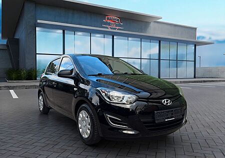 Hyundai i20 FIFA World Cup Edition (Tüv und Service Neu)