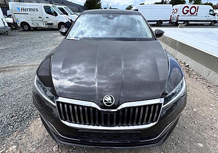 Skoda Superb L&K 2.0 TDI /PANO/TEMPO/SHZ/PDC