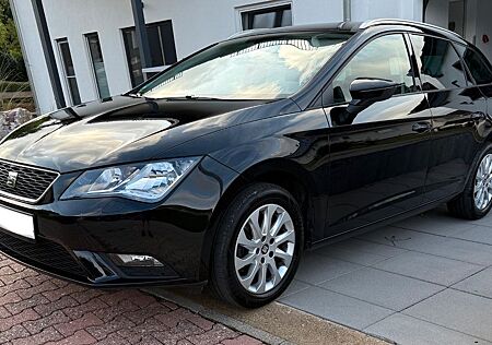 Seat Leon 5f Style Kombi Nichtraucher & gepflegt