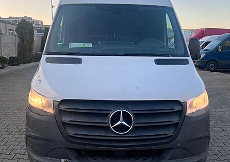 Mercedes-Benz Sprinter 317 CDI Kasten-HochLang-Klimaaut-Kamera