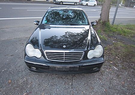 Mercedes-Benz C 220 CDI ELEGANCE