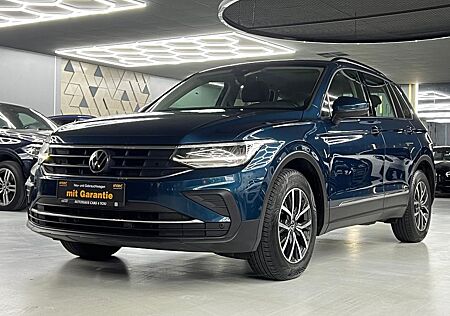 VW Tiguan Volkswagen Life 2.0 TDI DSG/NAVI/AHK/LED/SHZ/PDC/ACC