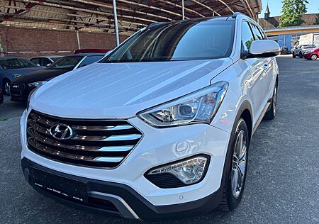 Hyundai Grand Santa Fe Premium 4WD/ 7 SITZER/ AUTOMATIK/