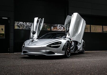 McLaren 750S Spider FullCarbon Pak.Lift B&W Raciseat