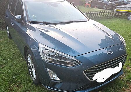 Ford Focus 1,0 EcoBoost 92kW Titanium Turnier Tit...