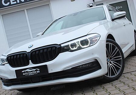 BMW 520d G30 Lim.8G*NAVI*KAMERA*AMBIENTE*M-SPORT 19"