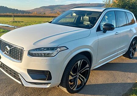 Volvo XC 90 XC90 R-Design /Gewl.! / 4000Km!/ 7Sitzer/ 2.Hand