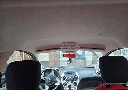 Ford Ka /+ 1,2 Titanium Titanium