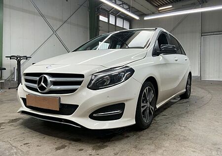Mercedes-Benz B 200 gebraucht kaufen Mercedes-Benz B 200 d AUT. 4MATIC DCT Urban Paket