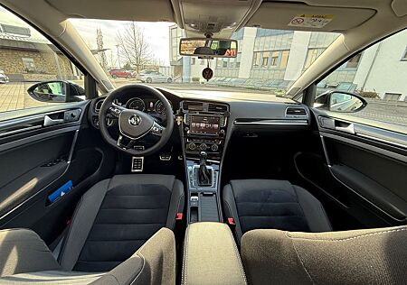 VW Golf Volkswagen 2.0 TDI DSG BMT Highline Variant Highline
