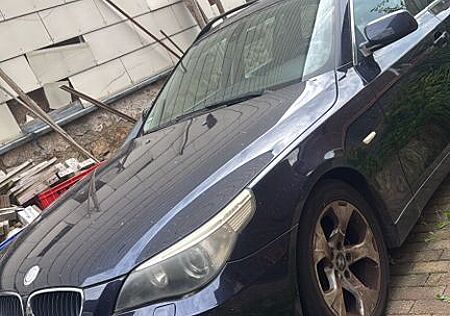BMW 525d A touring -