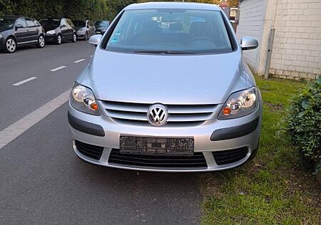 VW Golf Plus Volkswagen 1.6 FSI Comfortline TÜV NEU