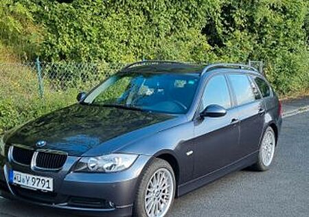 BMW 318i E91 touring AHK, Klima