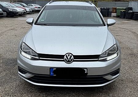 VW Golf Volkswagen VII Variant Trendline 1.6 °Navi°Euro6°