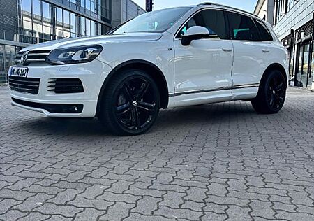 VW Touareg Volkswagen 4.2 V8 TDI R-Line Leistungssteigerung