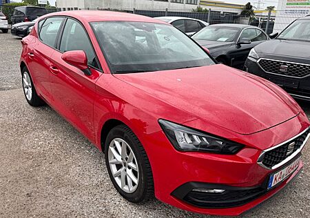 Seat Leon Style Navi LED PDC Sitzheizung