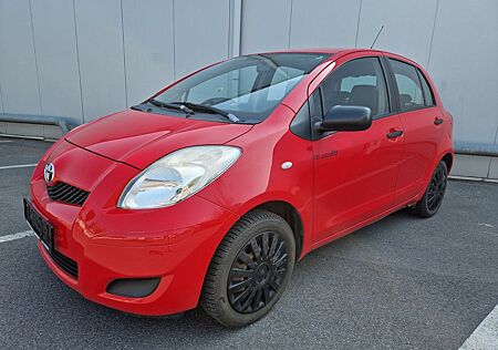 Toyota Yaris 1,0-l-VVT-i -