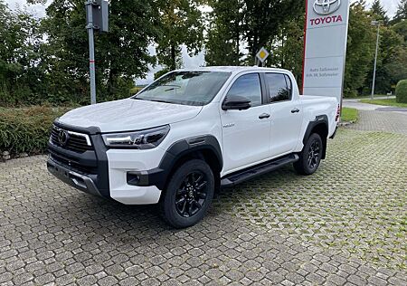 Toyota Hilux Double Cab Invincible 4x4