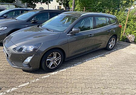 Ford Focus Turnier Cool & Connect