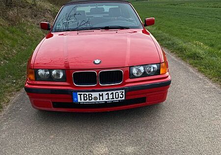 BMW 320i Cabrio