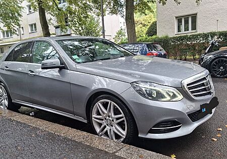 Mercedes-Benz E 350 BlueTEC 4MATIC ELEGANCE ELEGANCE