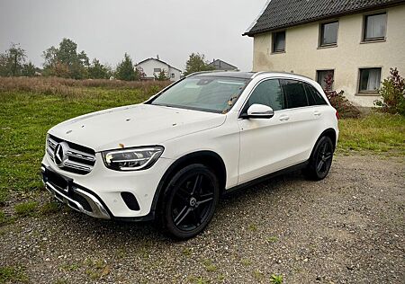 Mercedes-Benz GLC 220 d 4MATIC Autom. -