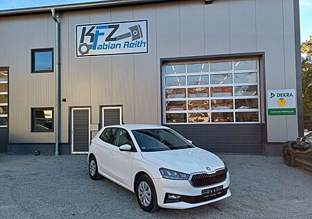 Skoda Fabia Essence 1.0 MPI LED PDC