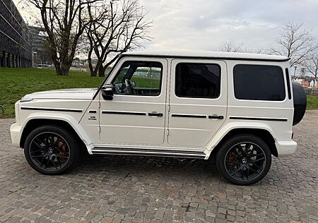 Mercedes-Benz G 63 AMG Mercedes-AMG Massagesitze Scheckheft