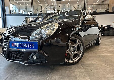 Alfa Romeo Giulietta Quadrifoglio Verde *Klima*Radio*PDC*BT