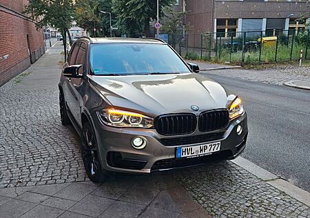 BMW X5 xDrive40d - B&O